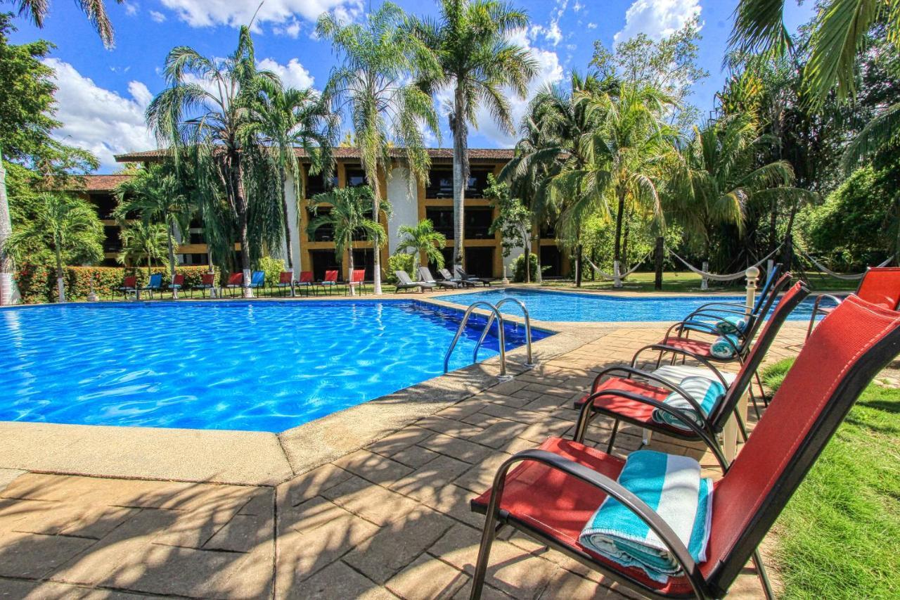 Hotel Ciudad Real Palenque Exteriör bild